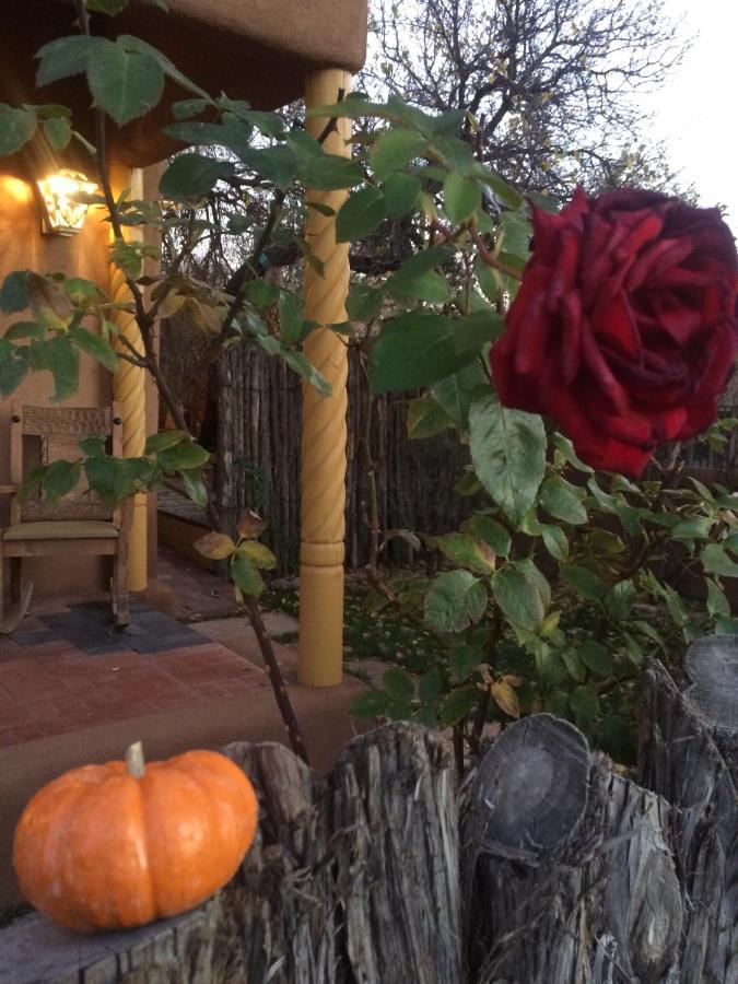 Antigua Inn (Adults Only) Santa Fe Exteriör bild